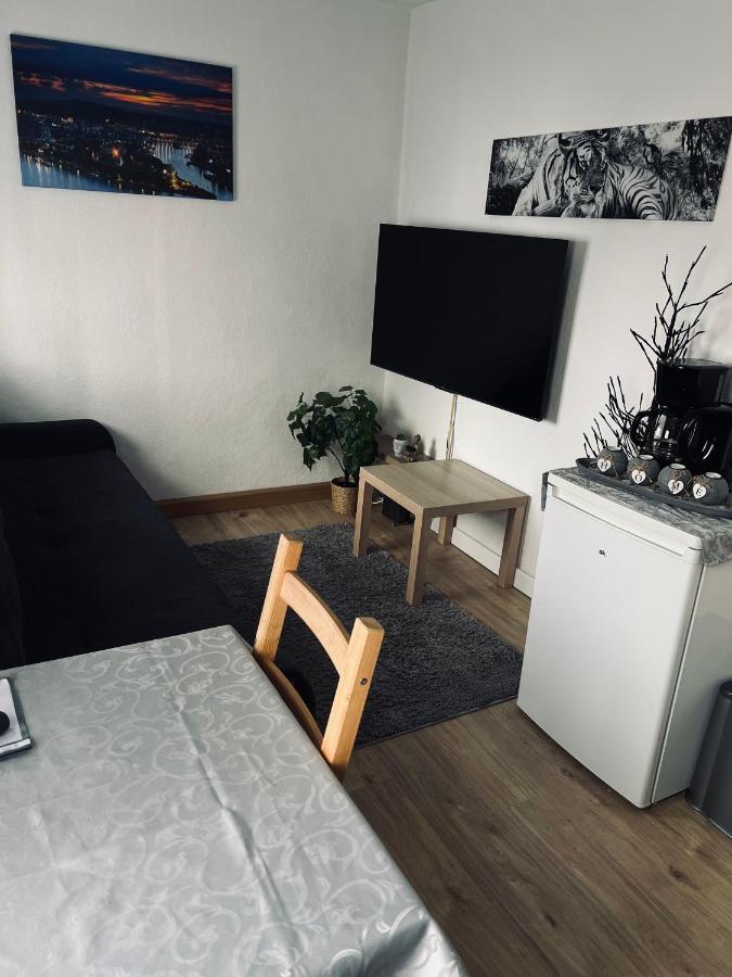 Kusch'Lige Kleine Wohnung Coblenza Exterior foto